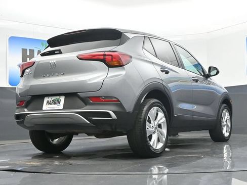 Used 2025 Buick Encore GX Preferred AWD/4WD image 21