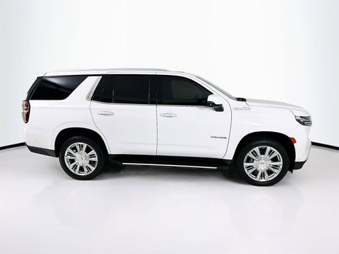 Used 2024 Chevrolet Tahoe High Country w/ Advanced Technology Package image 9