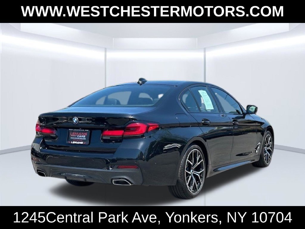 Used 2021 BMW 530i xDrive w/ M Sport Package AWD/4WD image 5