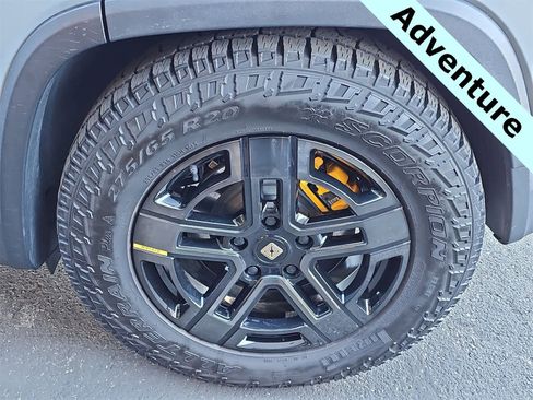 Used 2023 Rivian R1S Adventure image 12