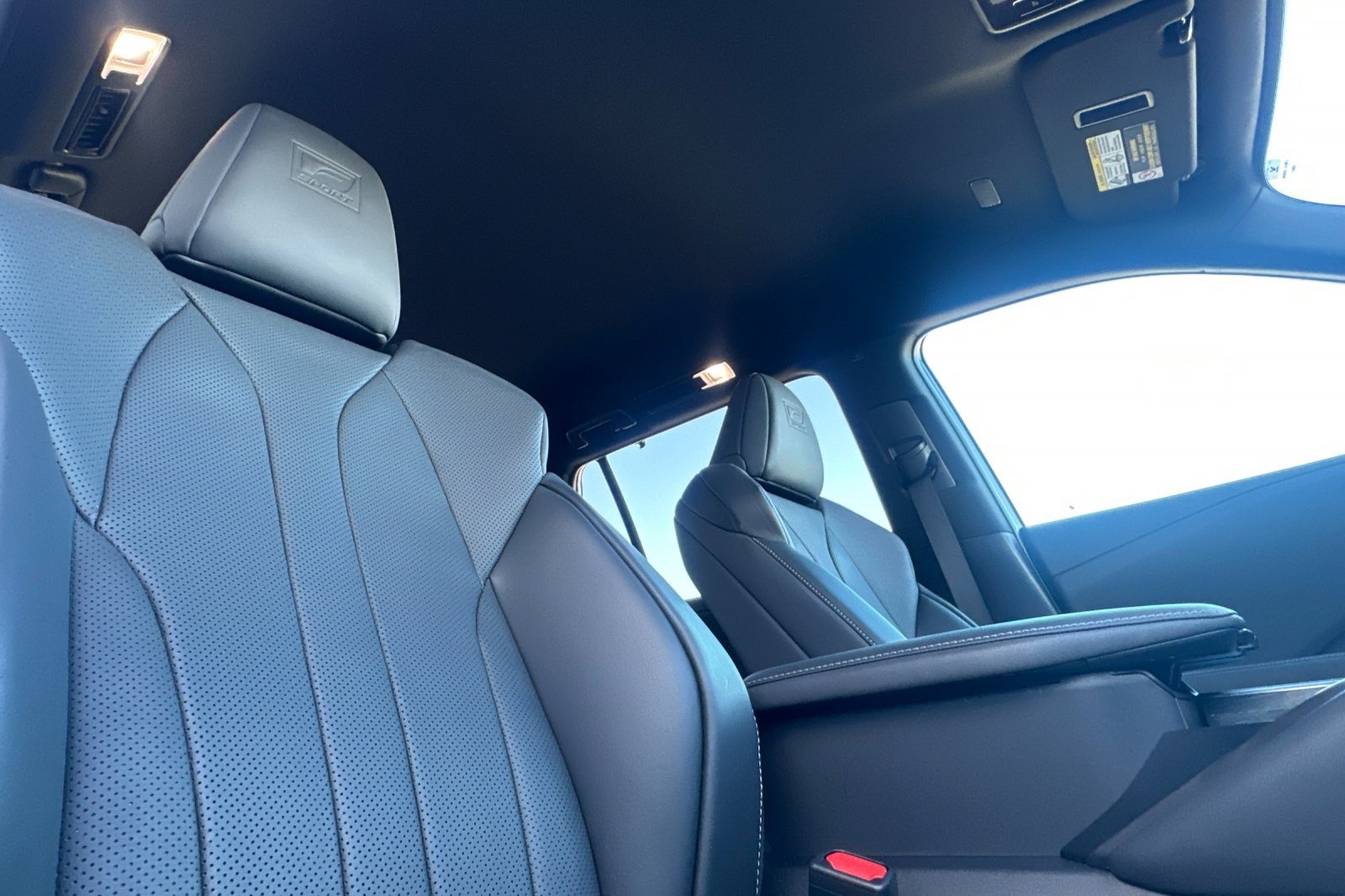 Certified 2026 Lexus TX 500h AWD w/ Technology Package image 22
