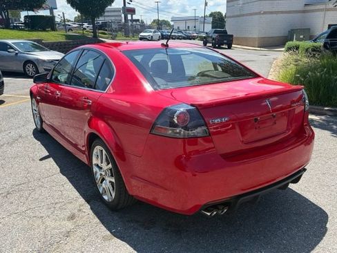Used 2009 Pontiac G8 GXP RWD image 5
