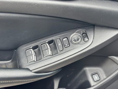Used 2018 Honda Accord Sport image 18