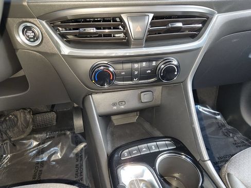 Used 2026 Buick Encore GX Preferred AWD/4WD image 21