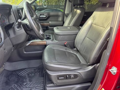 Used 2020 Chevrolet Silverado 1500 LT Trail Boss image 8