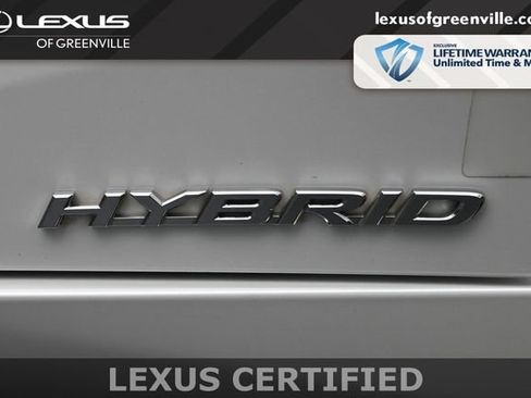 Certified 2022 Lexus ES 300h Ultra Luxury w/ Accessory Package 2 FWD image 10