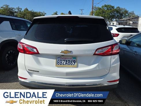 Certified 2018 Chevrolet Equinox LS FWD image 5