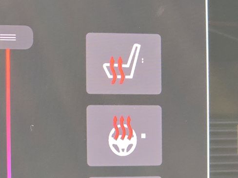 Used 2022 Chrysler Pacifica Touring-L image 5