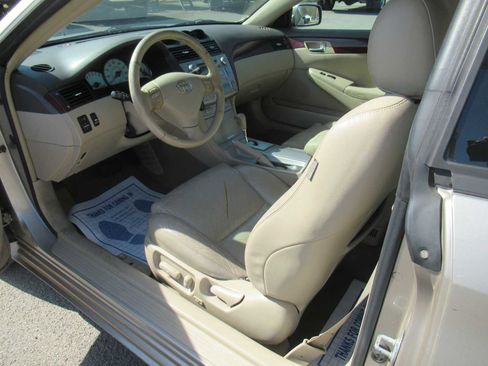 Used 2004 Toyota Solara SLE image 13