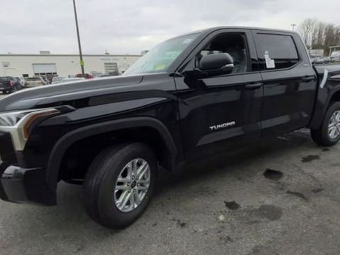 Used 2024 Toyota Tundra SR5 w/ SR5 Convenience Package image 6