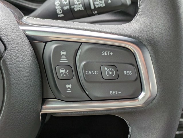 New 2026 Jeep Wrangler Unlimited Sahara AWD/4WD image 27