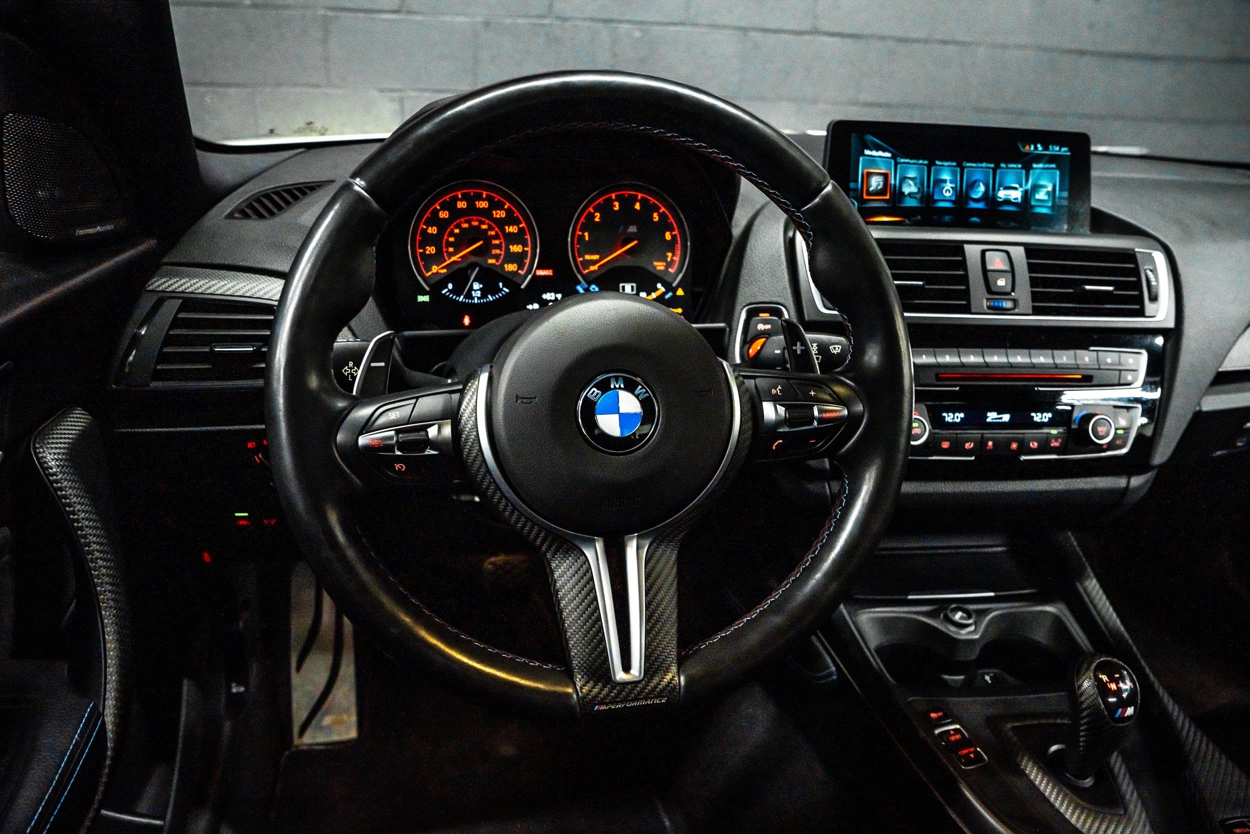 Used 2017 BMW M2 RWD image 22