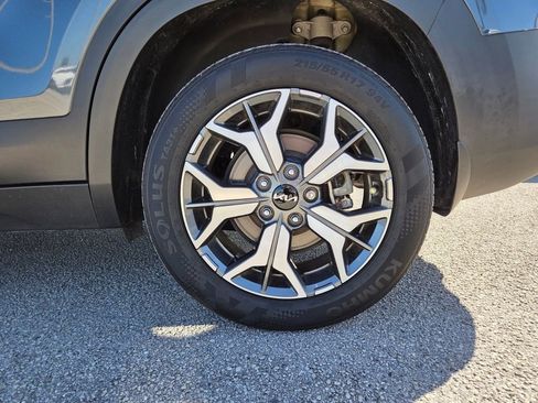 Used 2023 Kia Seltos EX image 16