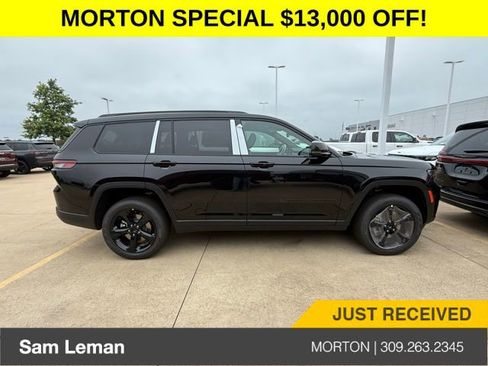 New 2025 Jeep Grand Cherokee L Limited w/ Black Appearance Package image 4