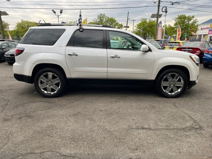 Used 2017 GMC Acadia Limited SLT AWD/4WD image 5