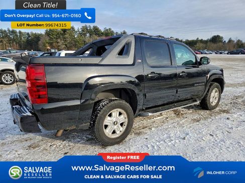 Used 2012 Chevrolet Avalanche LT w/ Suspension Package, Off-Road image 4