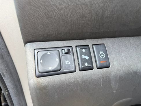 Used 2012 Nissan Pathfinder LE AWD/4WD image 15