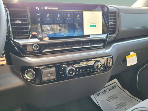 New 2026 Chevrolet Silverado 1500 LT w/ All Star Edition Plus image 10