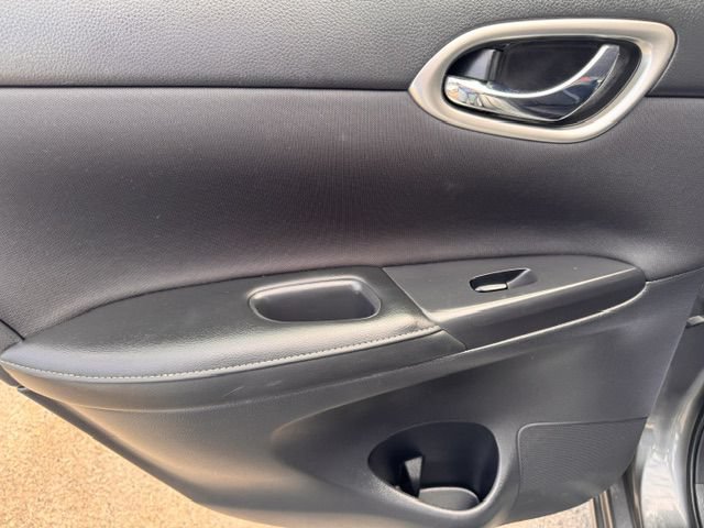 Used 2019 Nissan Sentra SV FWD image 16