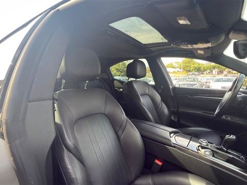 Used 2017 Maserati Ghibli RWD image 8