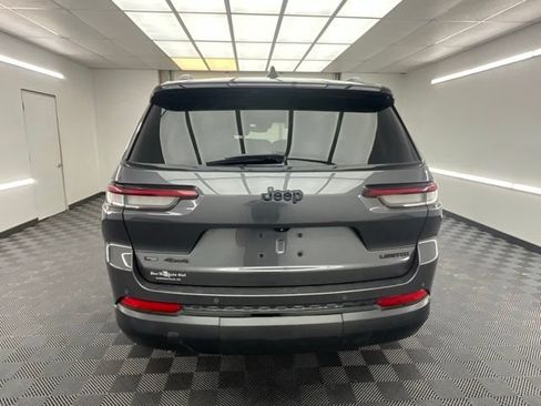 Used 2023 Jeep Grand Cherokee L Limited w/ Black Appearance Package AWD/4WD image 20
