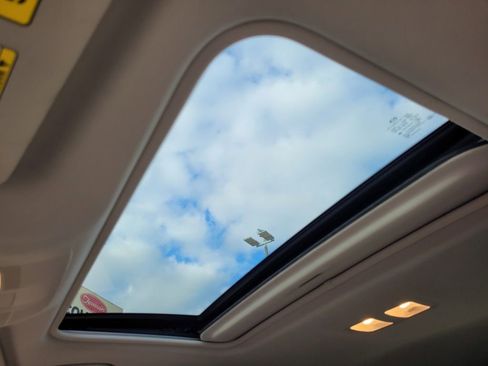 Certified 2024 MAZDA CX-5 AWD 2.5 S w/ Preferred Package image 6