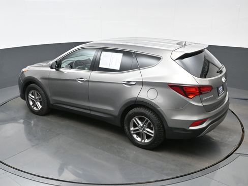 Used 2017 Hyundai Santa Fe Sport image 33