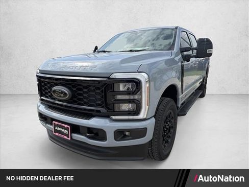New 2026 Ford F250 Lariat w/ Black Appearance Package AWD/4WD image 1