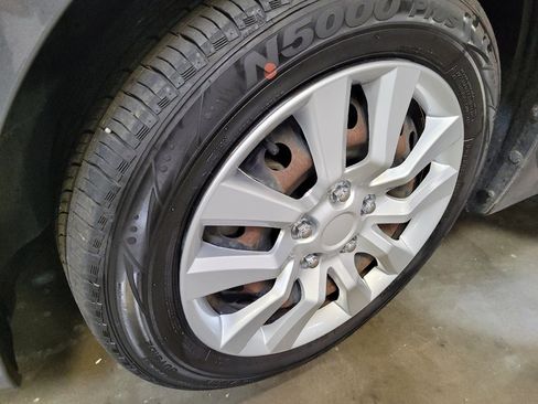 Used 2018 Nissan Sentra S FWD image 31
