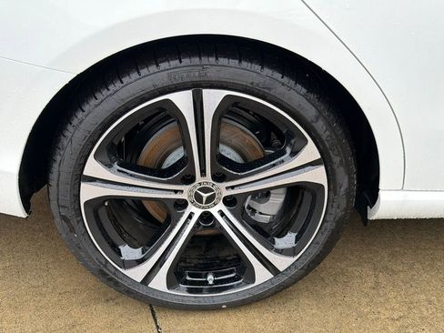 New 2026 Mercedes-Benz C 300 Sedan image 18