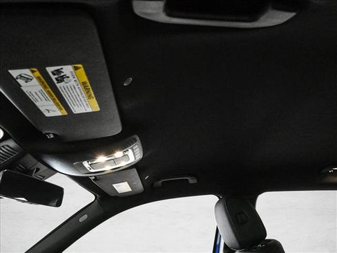 Certified 2025 Mercedes-Benz GLB 250 4MATIC image 17