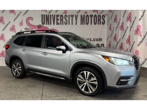 Used 2022 Subaru Ascent Limited image 4