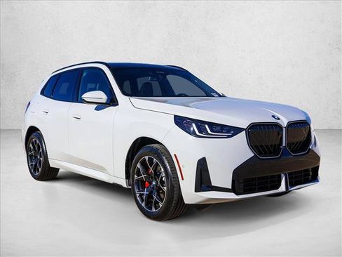Used 2026 BMW X3 xDrive30i w/ Premium Package AWD/4WD image 3
