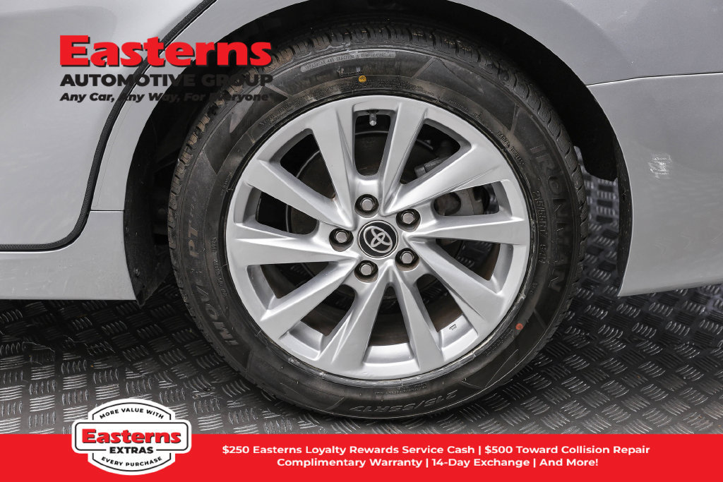 Used 2023 Toyota Camry LE FWD image 9