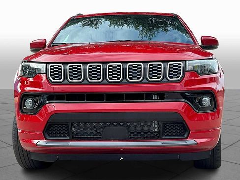 Used 2023 Jeep Compass Limited image 11