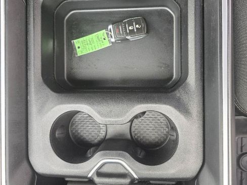 Used 2023 RAM 1500 Big Horn AWD/4WD image 25