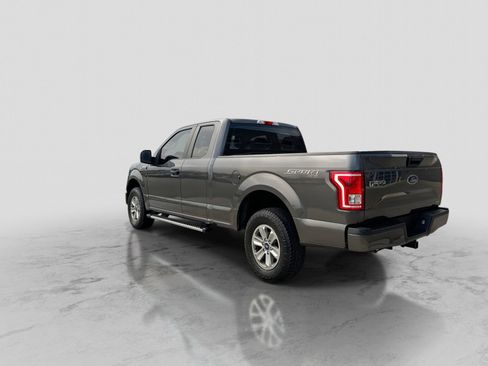 Used 2016 Ford F150 XL w/ Equipment Group 101A Mid AWD/4WD image 5