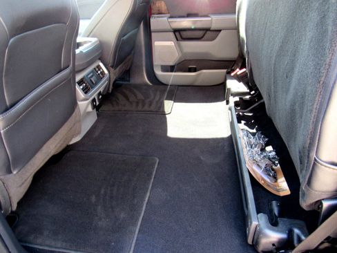 Used 2023 Ford F150 Lariat w/ Equipment Group 502A High image 37