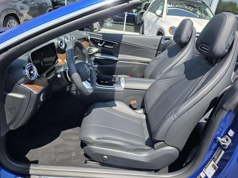 Used 2026 Mercedes-Benz CLE 450 4MATIC Cabriolet image 12