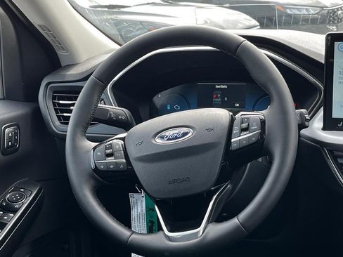 New 2025 Ford Escape SE w/ PHEV Premium Package image 7