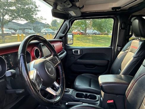 Used 2020 Jeep Gladiator Rubicon AWD/4WD image 28