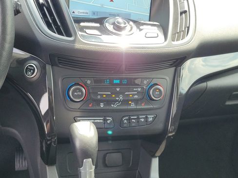 Certified 2017 Ford Escape Titanium w/ Equipment Group 301A AWD/4WD image 28