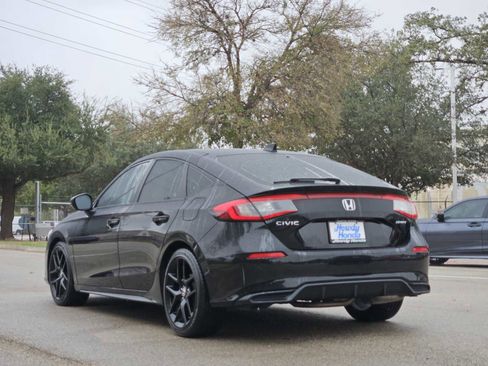 Certified 2024 Honda Civic Sport image 5
