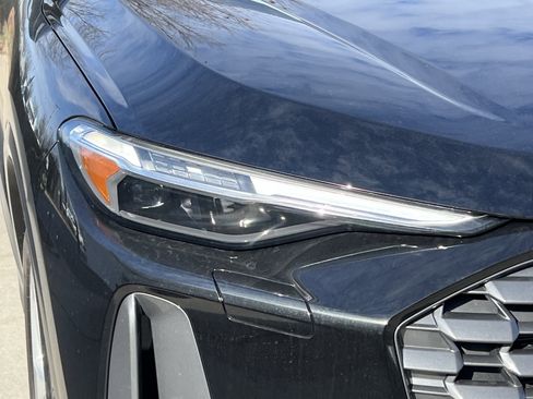 Used 2025 Audi Q5 Premium Plus AWD/4WD image 11