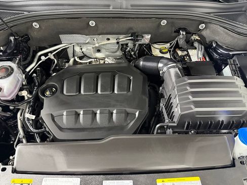 Used 2026 Volkswagen Atlas SE AWD/4WD image 32