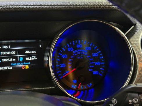 Used 2017 Ford Mustang GT Premium image 30