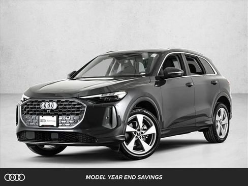 New 2025 Audi Q5 Premium Plus image 1