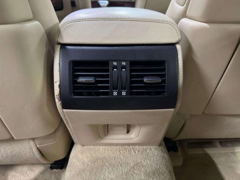 Used 2014 Lexus LS 460 image 36