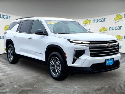 Used 2026 Chevrolet Traverse LT