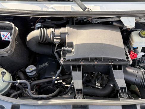 Used 2021 Mercedes-Benz Sprinter 4500 image 22